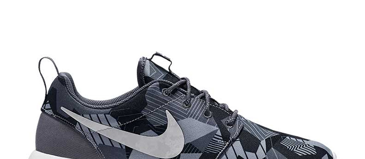 耐克NIKE ROSHE ONE PRINT 男子运动鞋 655206