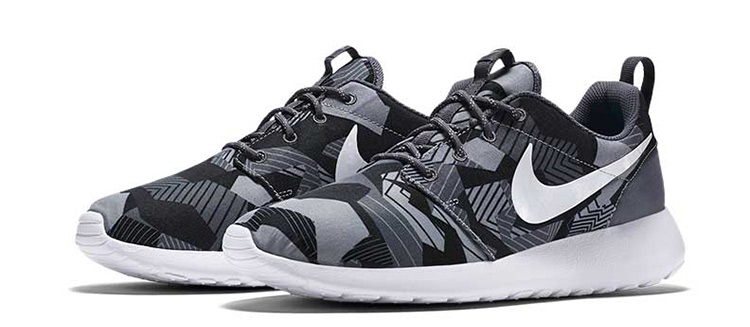 耐克NIKE ROSHE ONE PRINT 男子运动鞋 655206