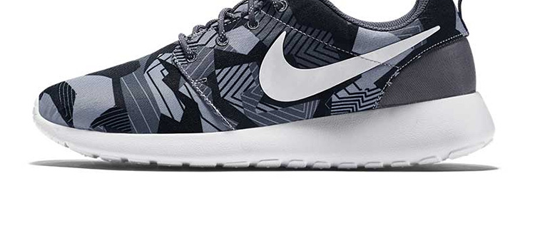 耐克NIKE ROSHE ONE PRINT 男子运动鞋 655206