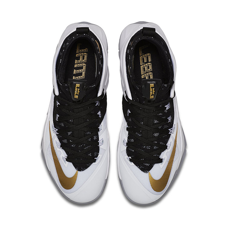 耐克NIKE AMBASSADOR VIII 男子篮球鞋 818678